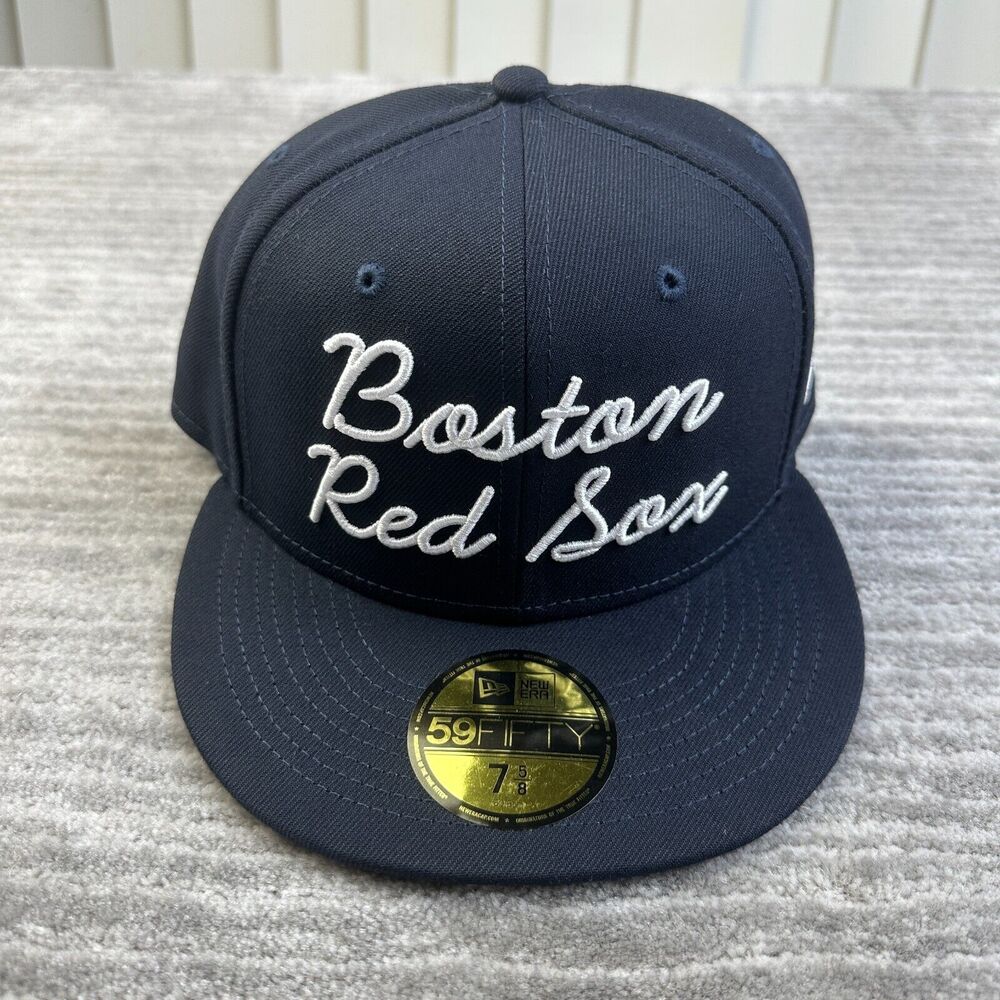 Boston Red Sox Hat Cap Mens Fitted 7 5/8 New Era Spellout Script